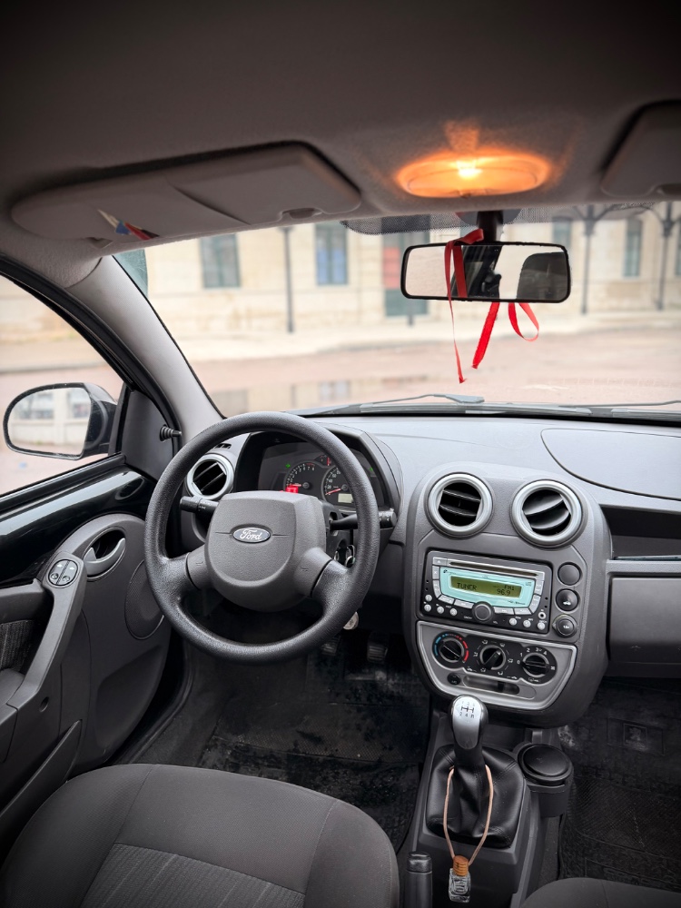 Ford KA — foto 2