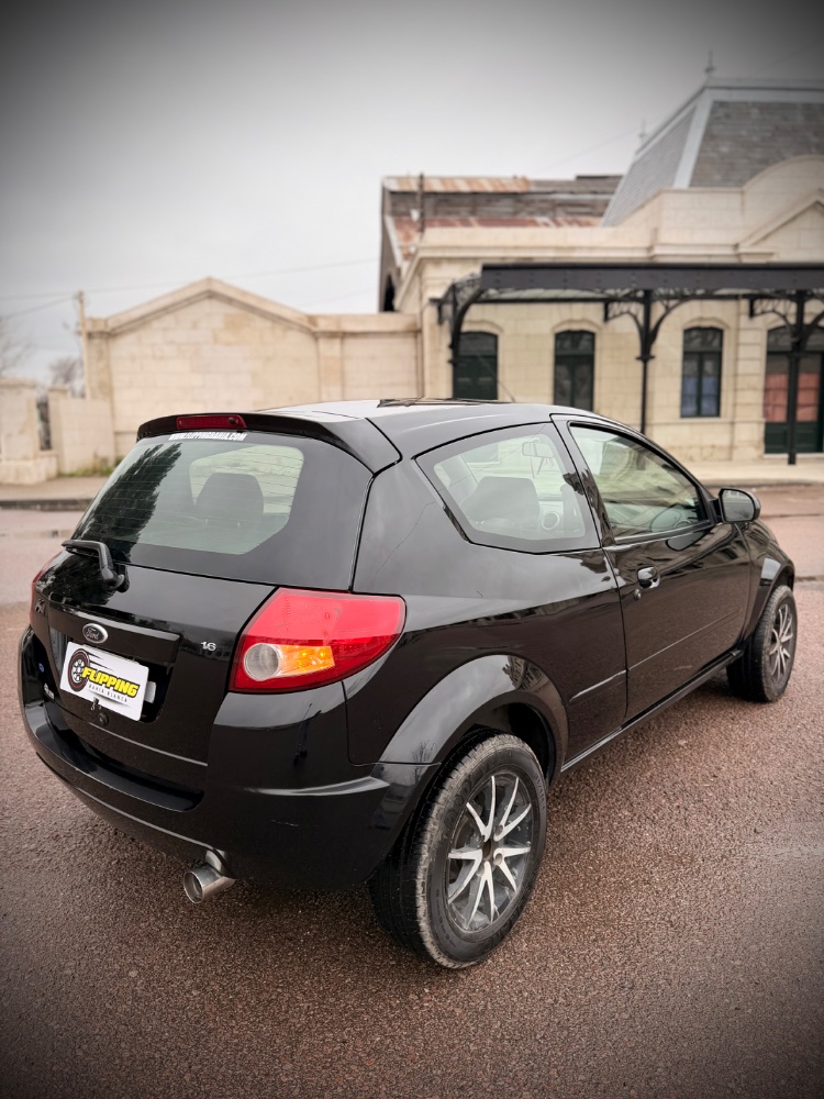Ford KA — foto 8