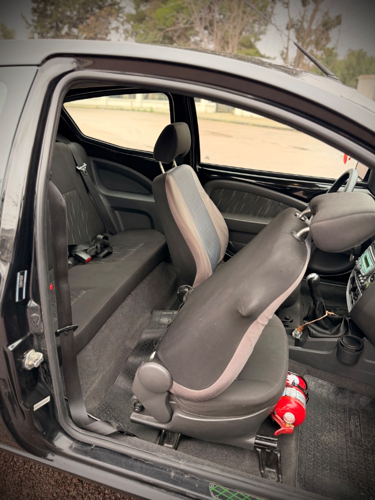 Ford KA — foto 10