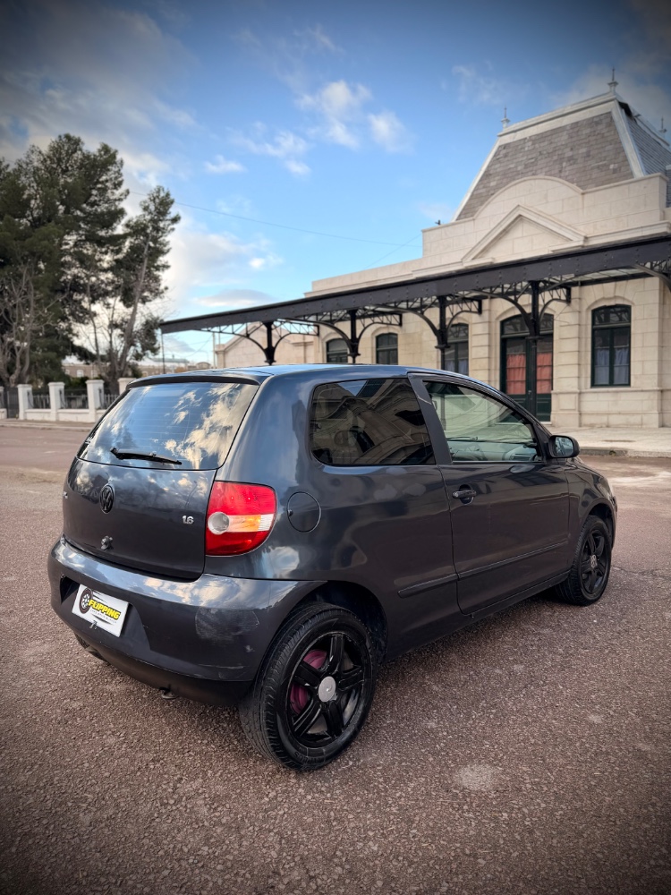 Volkswagen FOX — foto 8
