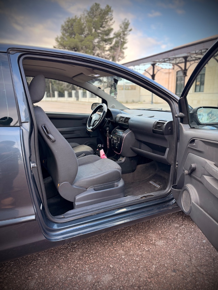 Volkswagen FOX — foto 10
