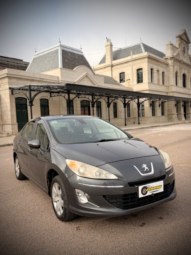 Peugeot 408 — foto 8