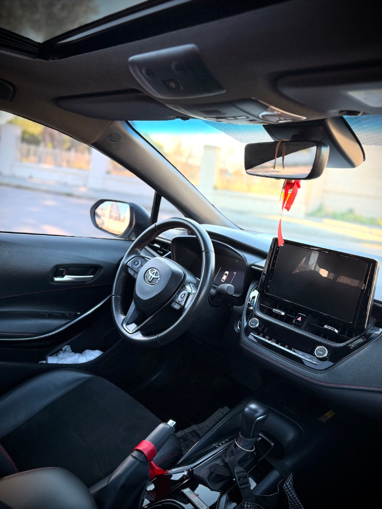 Toyota COROLLA GR-SPORT — foto 11