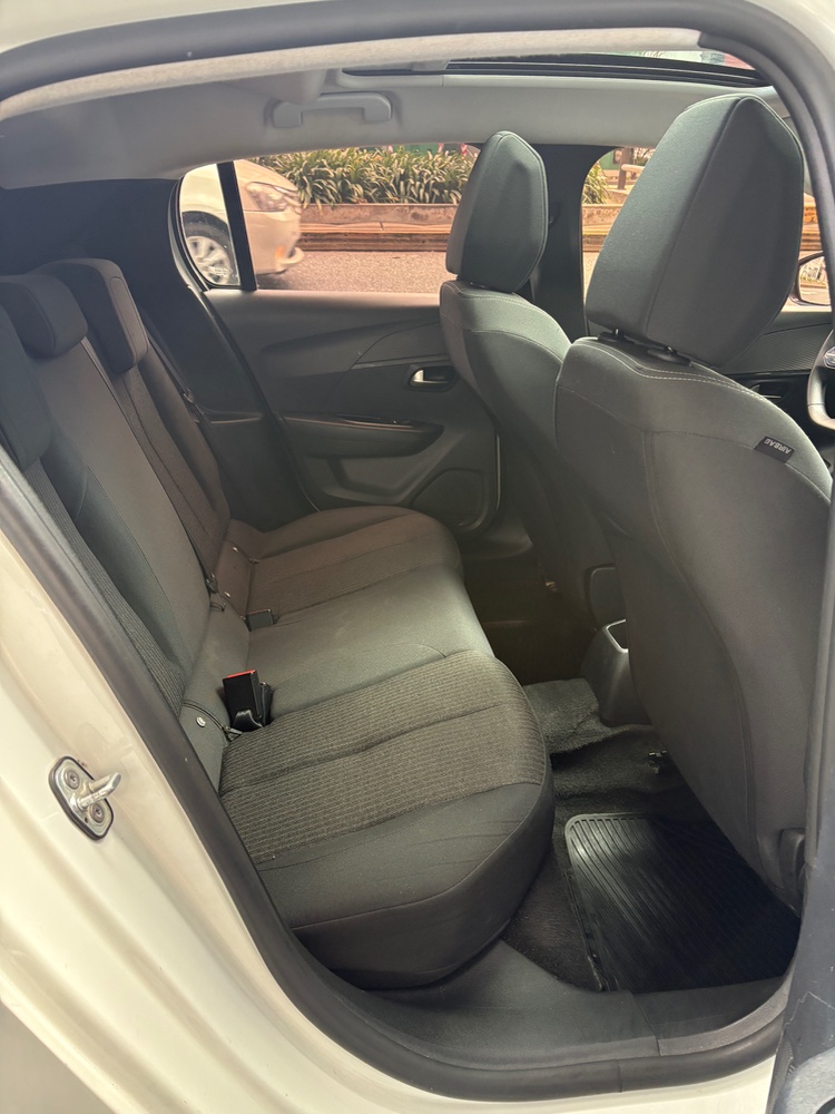 Peugeot 208 5P 1,6 Active 2020 — foto 6
