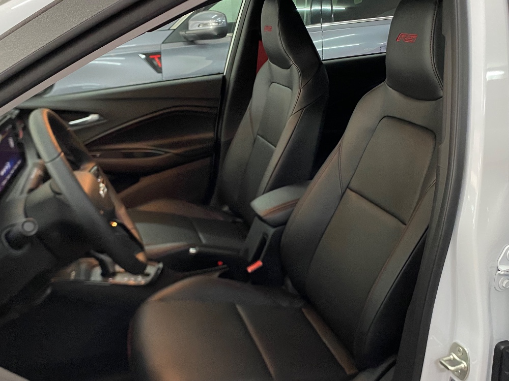 Chevrolet SONIC 5P 1,0 T Rs AT — foto 13