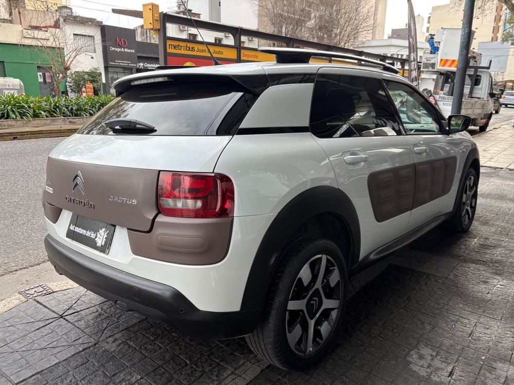 Citroën C4 Cactus 1.2 PURETECH 110 AT6 SHINE  — foto 7