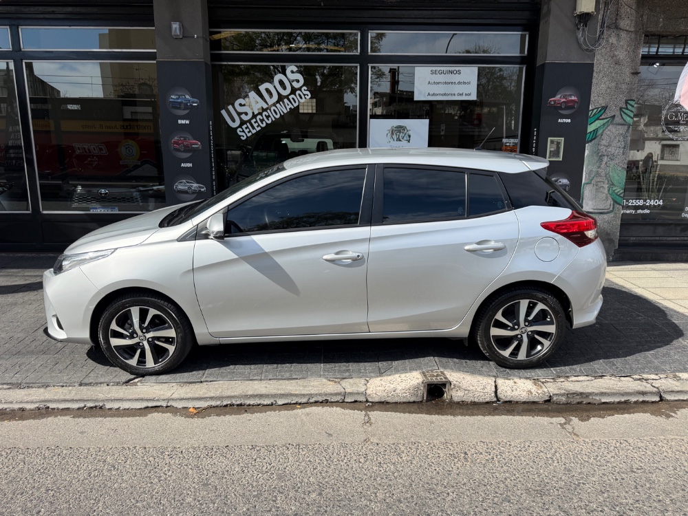 Toyota YARIS 5P 1,5 Xls Pack CVT 2022 — foto 4
