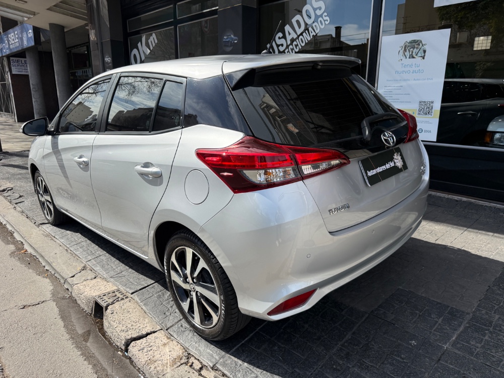 Toyota YARIS 5P 1,5 Xls Pack CVT 2022 — foto 5
