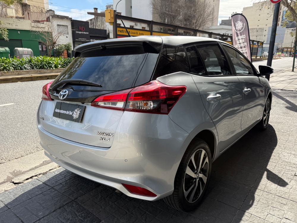 Toyota YARIS 5P 1,5 Xls Pack CVT 2022 — foto 7