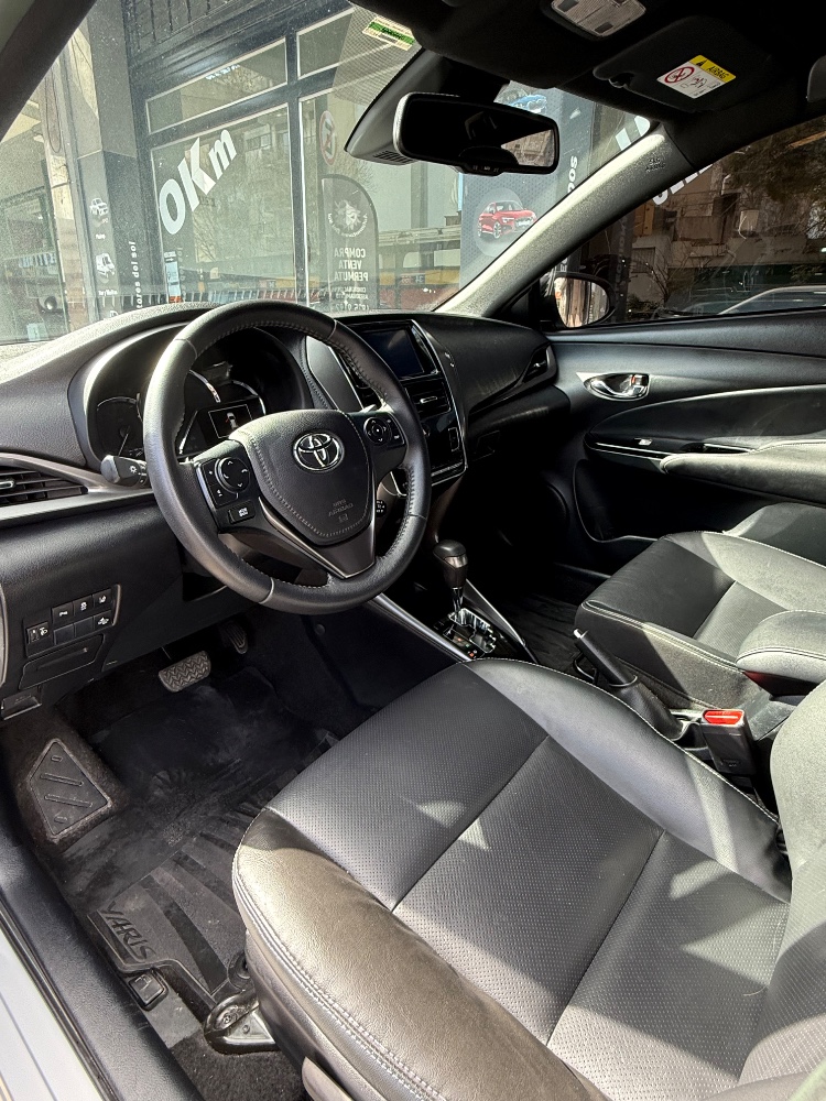 Toyota YARIS 5P 1,5 Xls Pack CVT 2022 — foto 9
