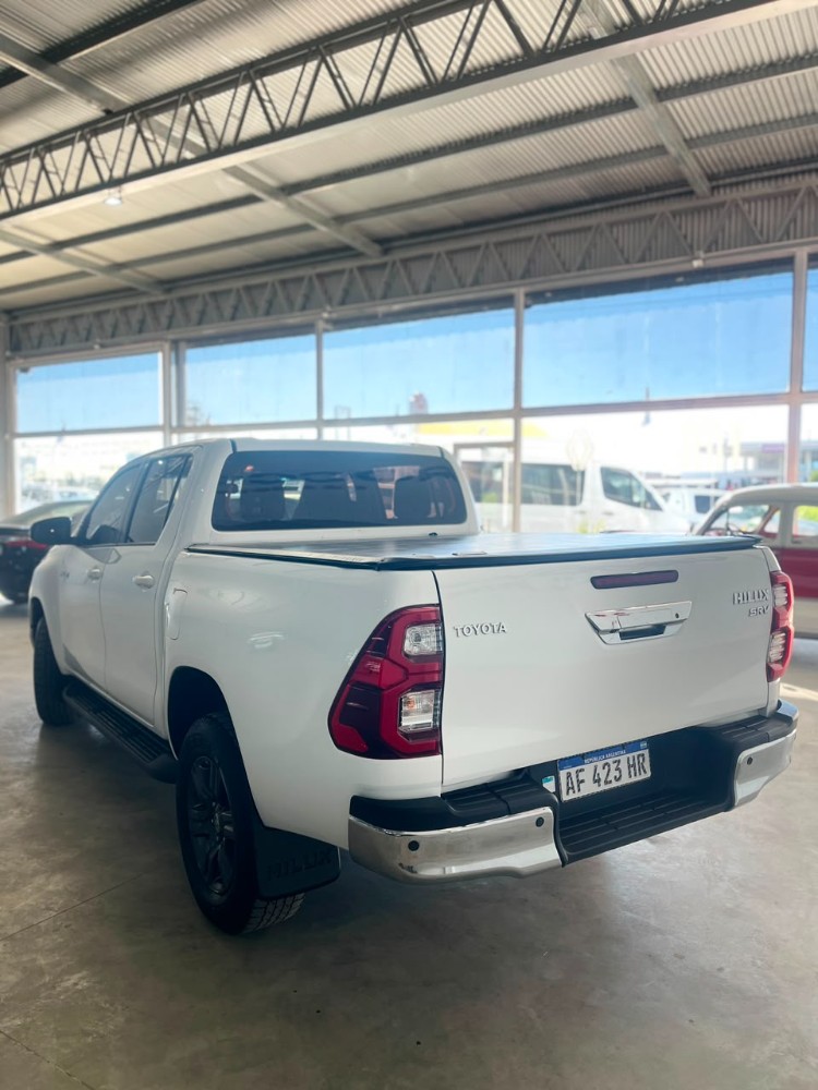 Toyota HILUX PICK - UP SRV 4X2 AT — foto 7