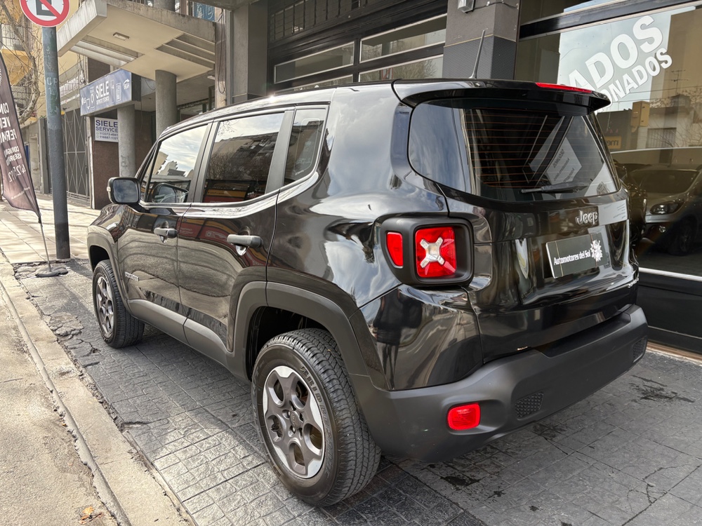 Jeep Renegade 1.8 L Sport — foto 6