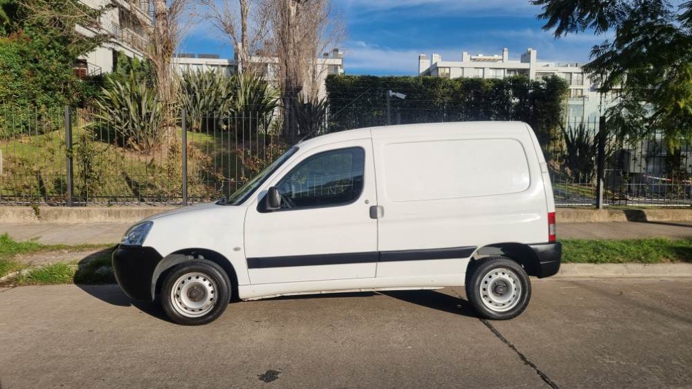 Citroën Berlingo  1.6 Hdi Doble Portón Furgon  — foto 10