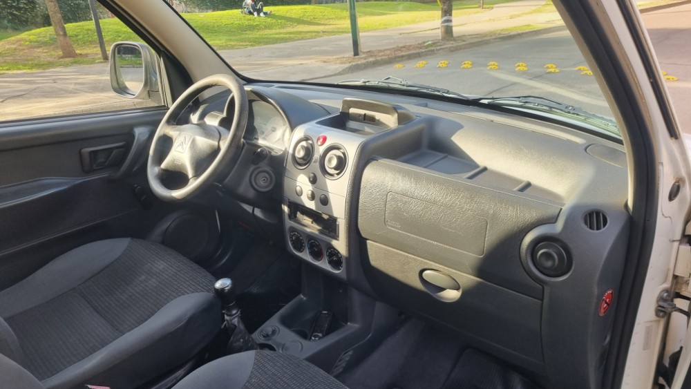 Citroën Berlingo  1.6 Hdi Doble Portón Furgon  — foto 12