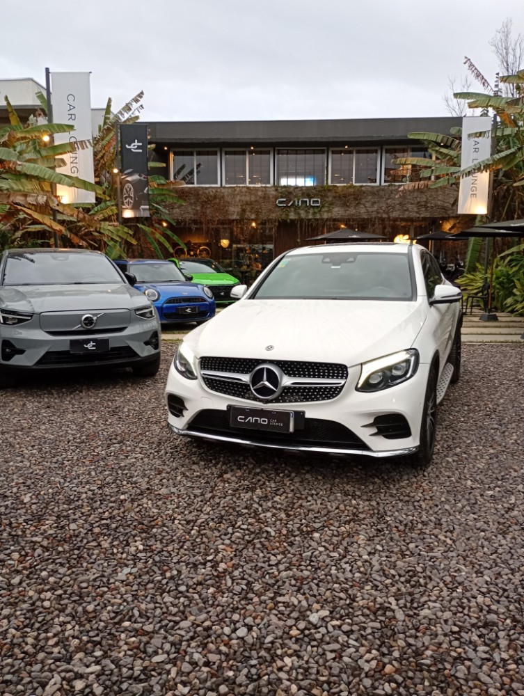 Mercedes-Benz GLC300 AMG Line — foto 7