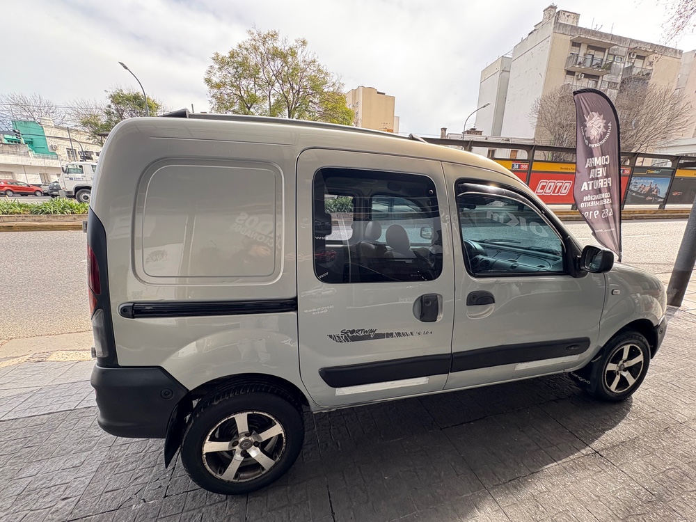 Renault Kangoo Furgon 1,6 Conf 2 1plc — foto 8