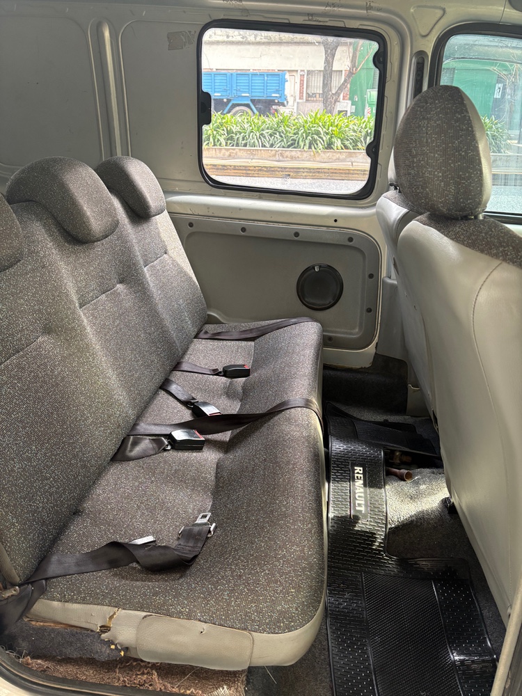Renault Kangoo Furgon 1,6 Conf 2 1plc — foto 13