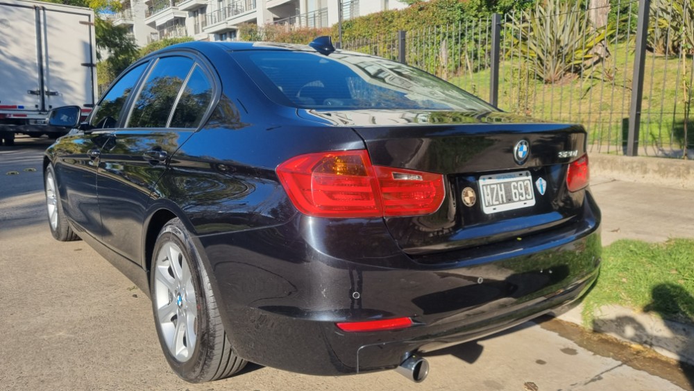 BMW Serie 3 320i — foto 10