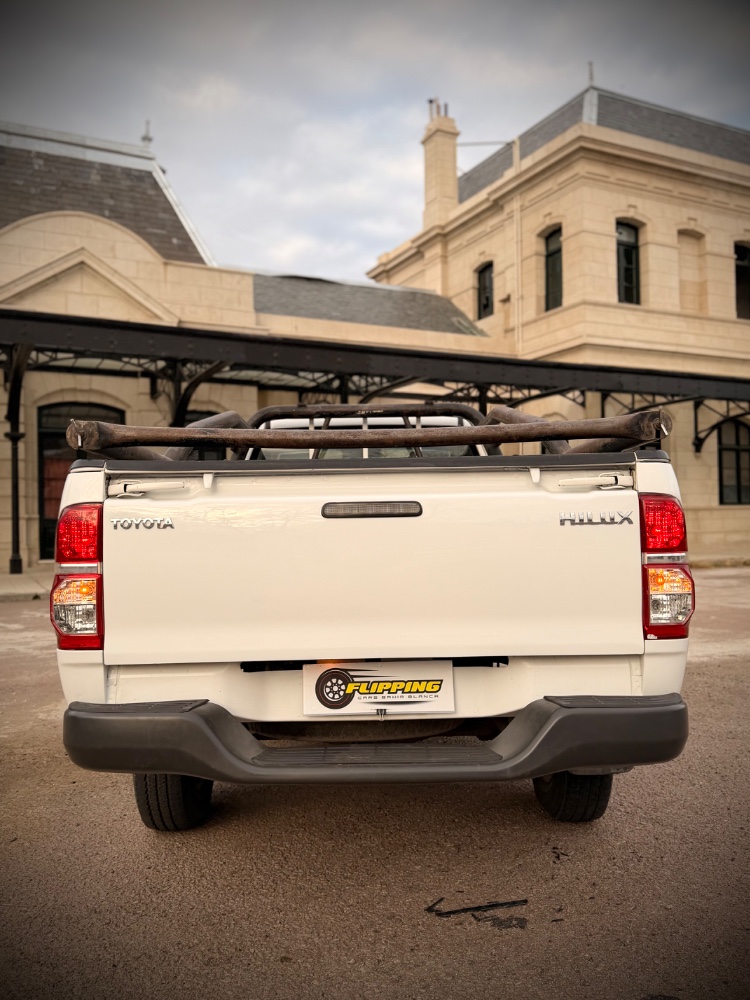 Toyota HILUX CABINA SIMPLE — foto 3