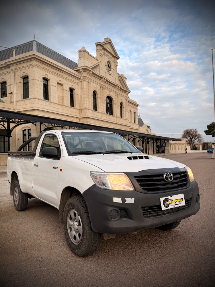 Toyota HILUX CABINA SIMPLE — foto 6