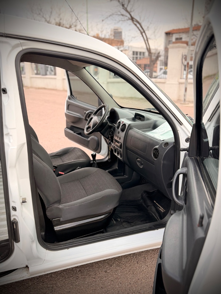 Citroën Berlingo HDI — foto 7
