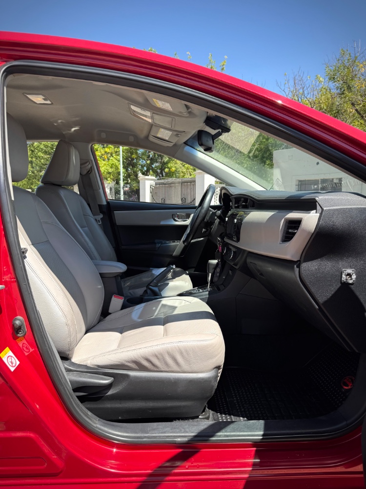 Toyota COROLLA — foto 4