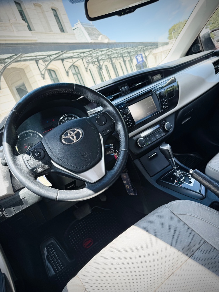 Toyota COROLLA — foto 6