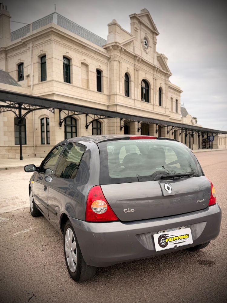 Renault CLIO PACK PLUS — foto 4