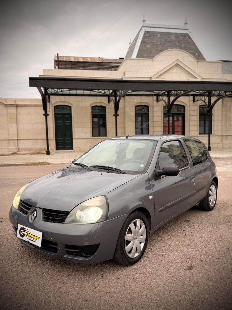 Renault CLIO PACK PLUS — foto 11