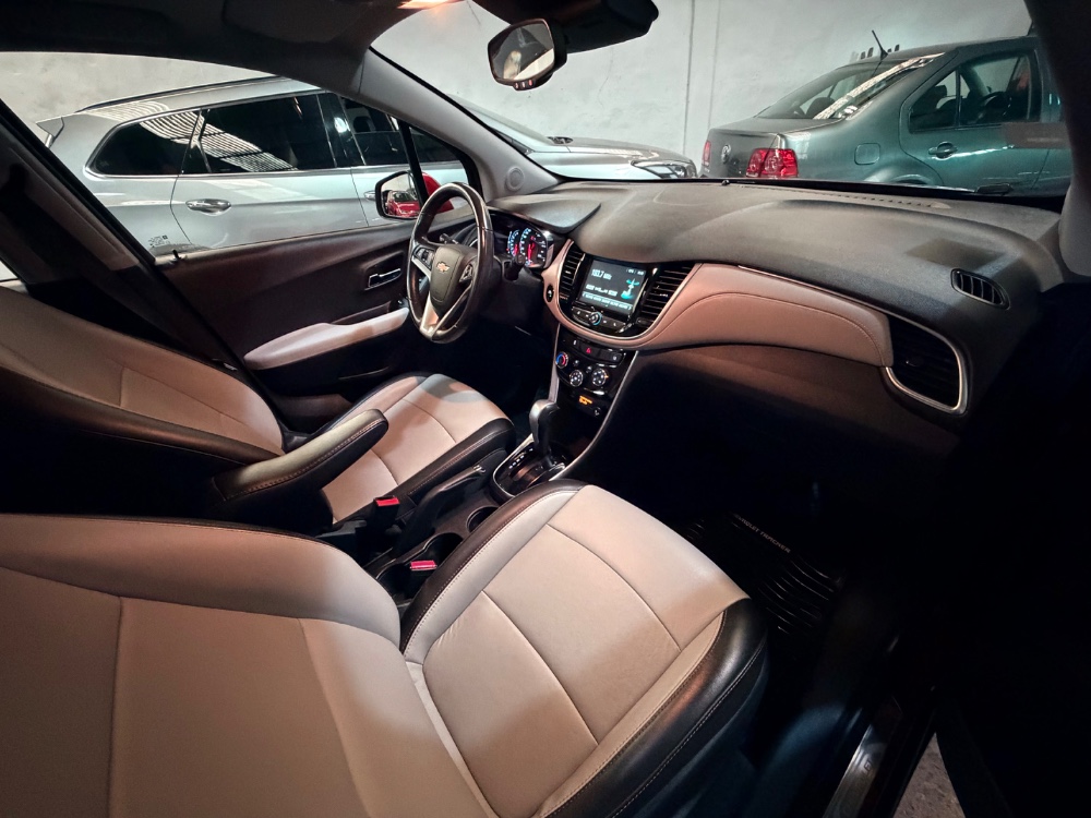 Chevrolet Tracker 1.8 Premier+ AWD At 140cv — foto 10