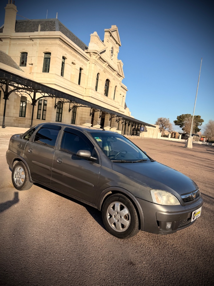 Chevrolet CORSA 2 — foto 8