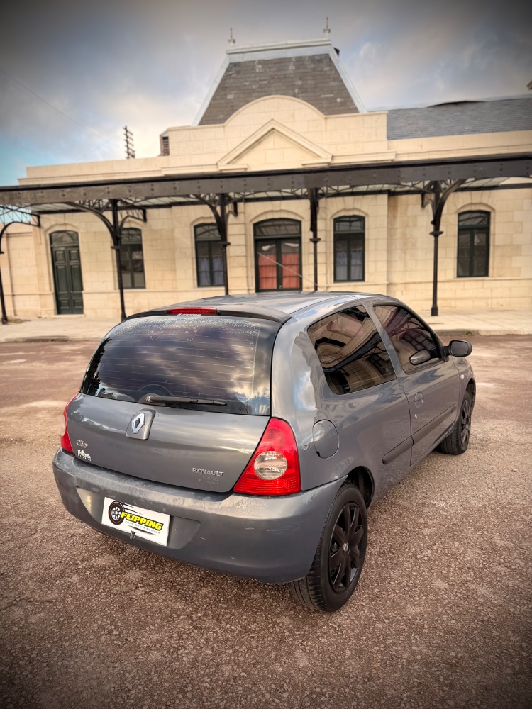 Renault CLIO — foto 7