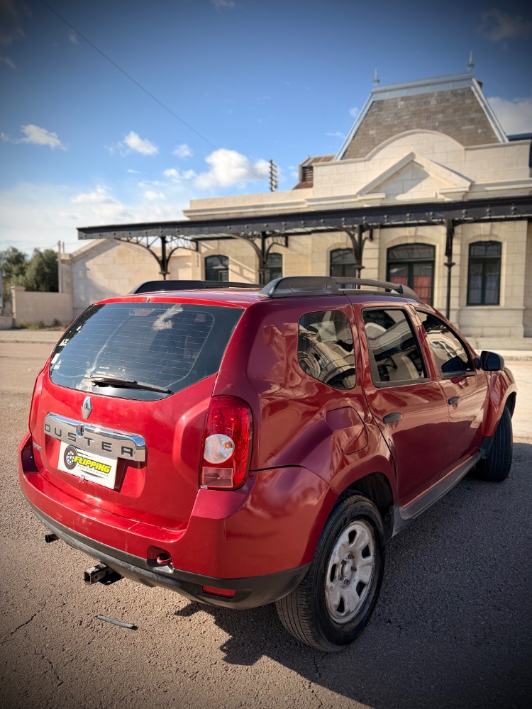 Renault DUSTER — foto 10