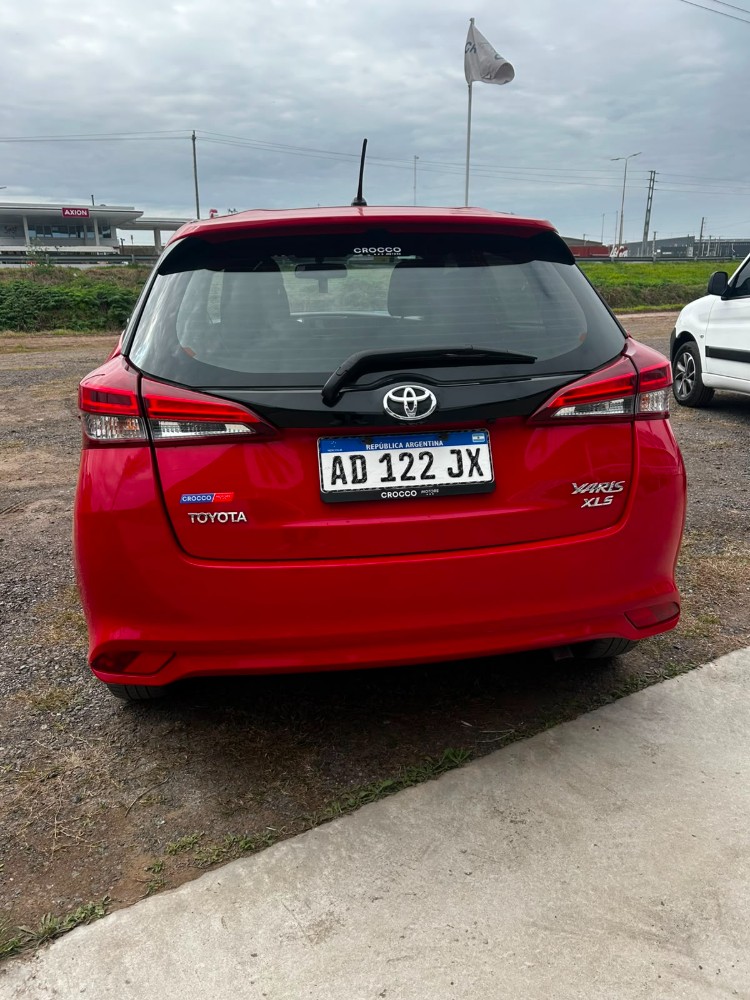 Toyota YARIS 5P 1,5 Xls 6MT — foto 3