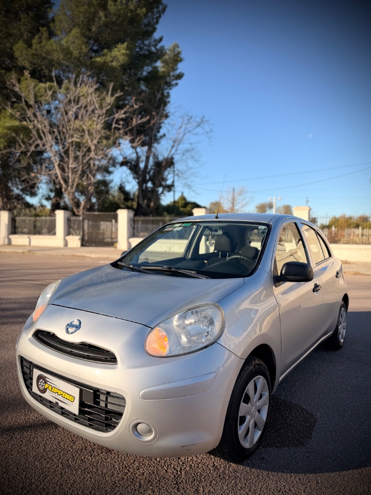 Nissan MARCH — foto 7