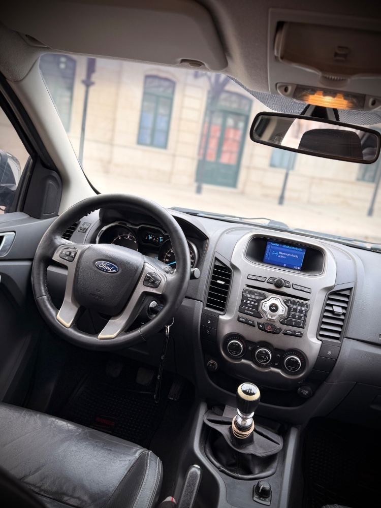 Ford RANGER LIMITED — foto 3