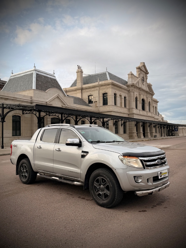 Ford RANGER LIMITED — foto 4