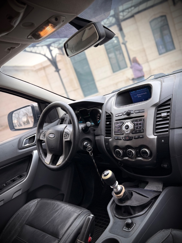 Ford RANGER LIMITED — foto 7