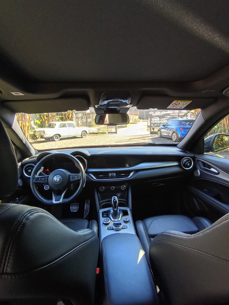 Alfa Romeo STELVIO 5P 2,0 T AT AWD 280CV Veloce — foto 5