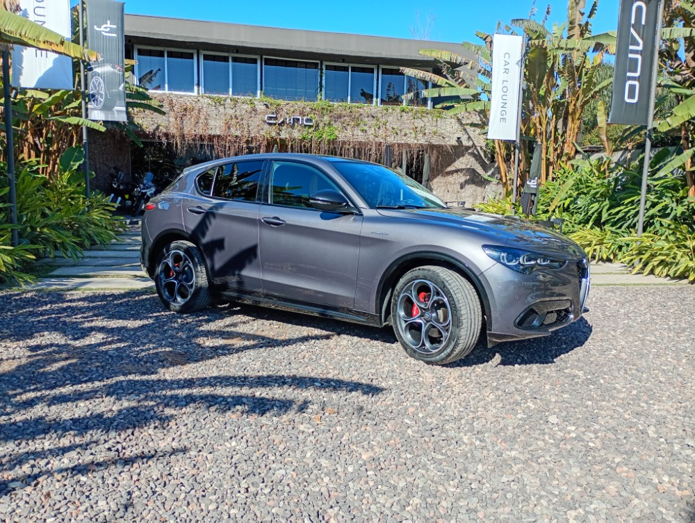 Alfa Romeo STELVIO 5P 2,0 T AT AWD 280CV Veloce — foto 6