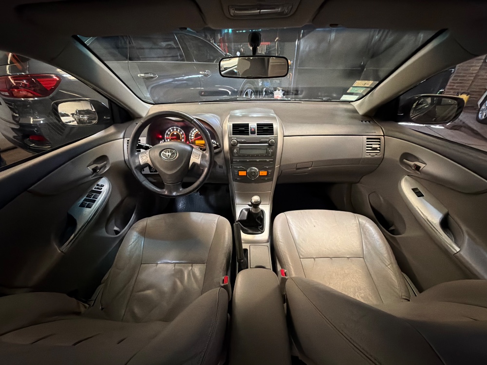 Toyota COROLLA 4P 1,8 Xei — foto 6