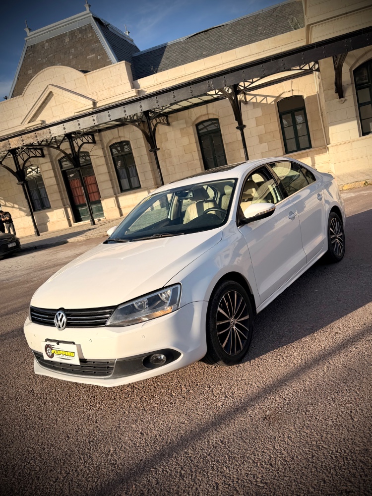 Volkswagen VENTO TSI — foto 11