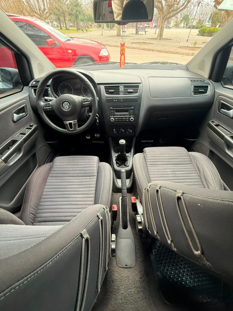 Volkswagen SURAN TRACK — foto 2