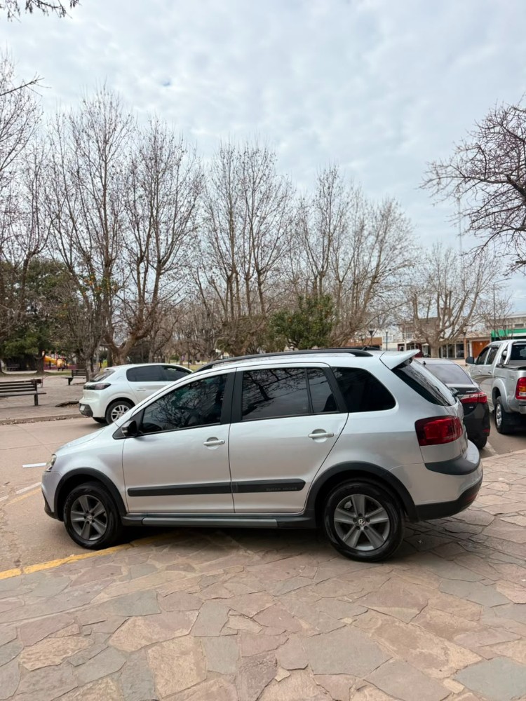 Volkswagen SURAN TRACK — foto 6