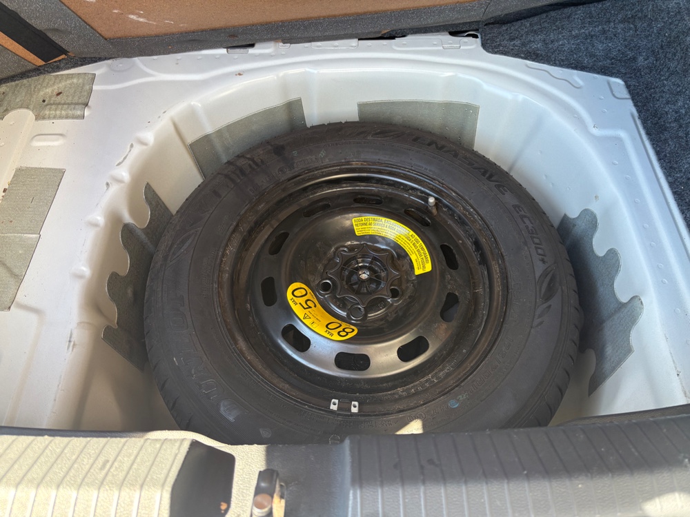 Volkswagen Polo Comfortline Plus 1.6 MSI AT — foto 12