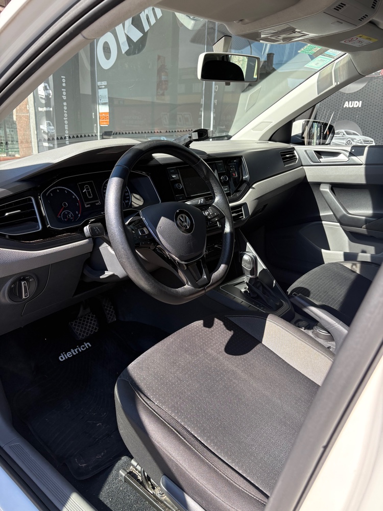 Volkswagen Polo Comfortline Plus 1.6 MSI AT — foto 13