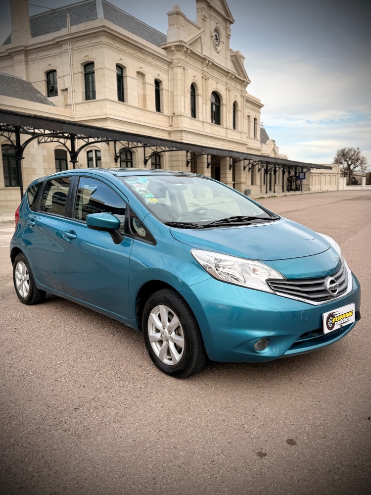 Nissan Note SV — foto 11
