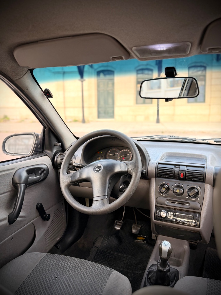 Chevrolet CLASSIC LIVE — foto 6