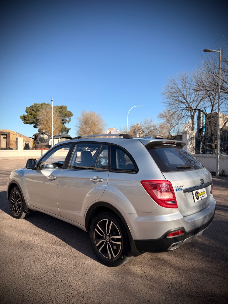 Lifan X60 Comfort — foto 8