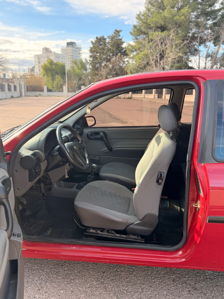 Chevrolet CLASSIC 4P 1,4 Ls — foto 2